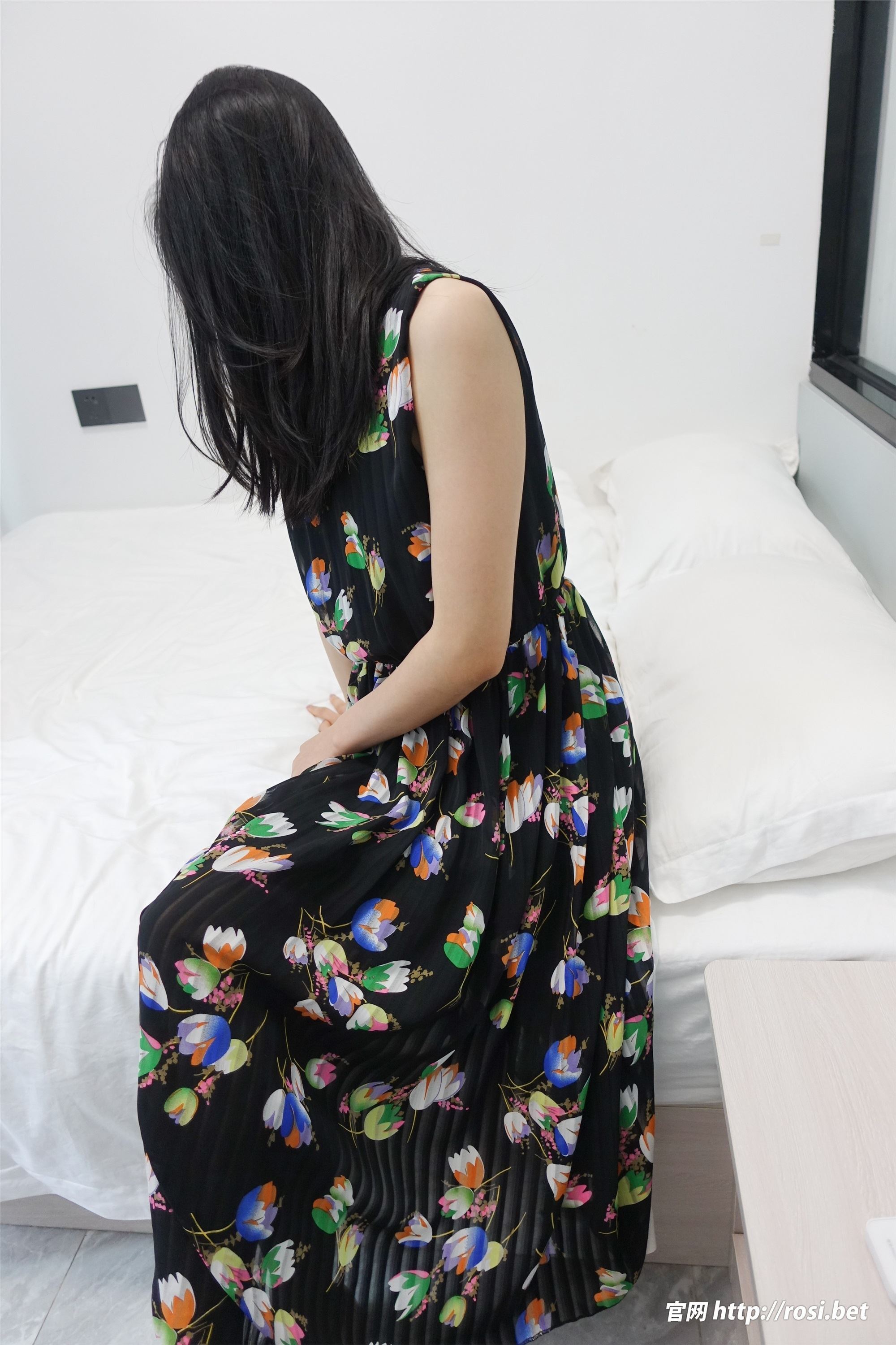 ROSI写真 2024.03.01 NO.4470